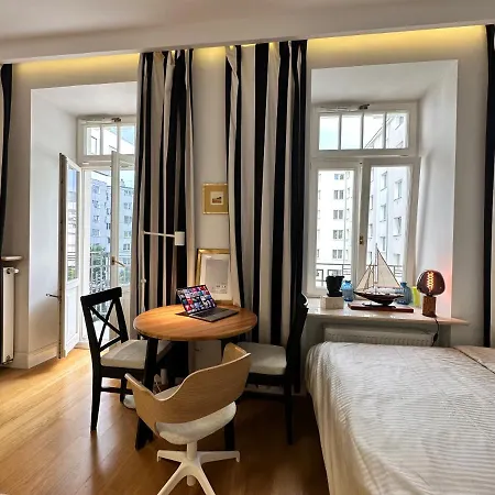 Decor 4 Fast Wifi 85'tv Netflix Hbo Disney+ Apartment Warsaw